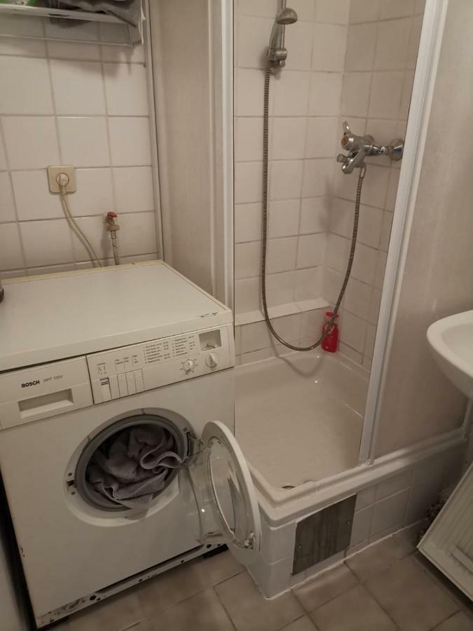 Ferienwohnung Hietzing Відень Екстер'єр фото